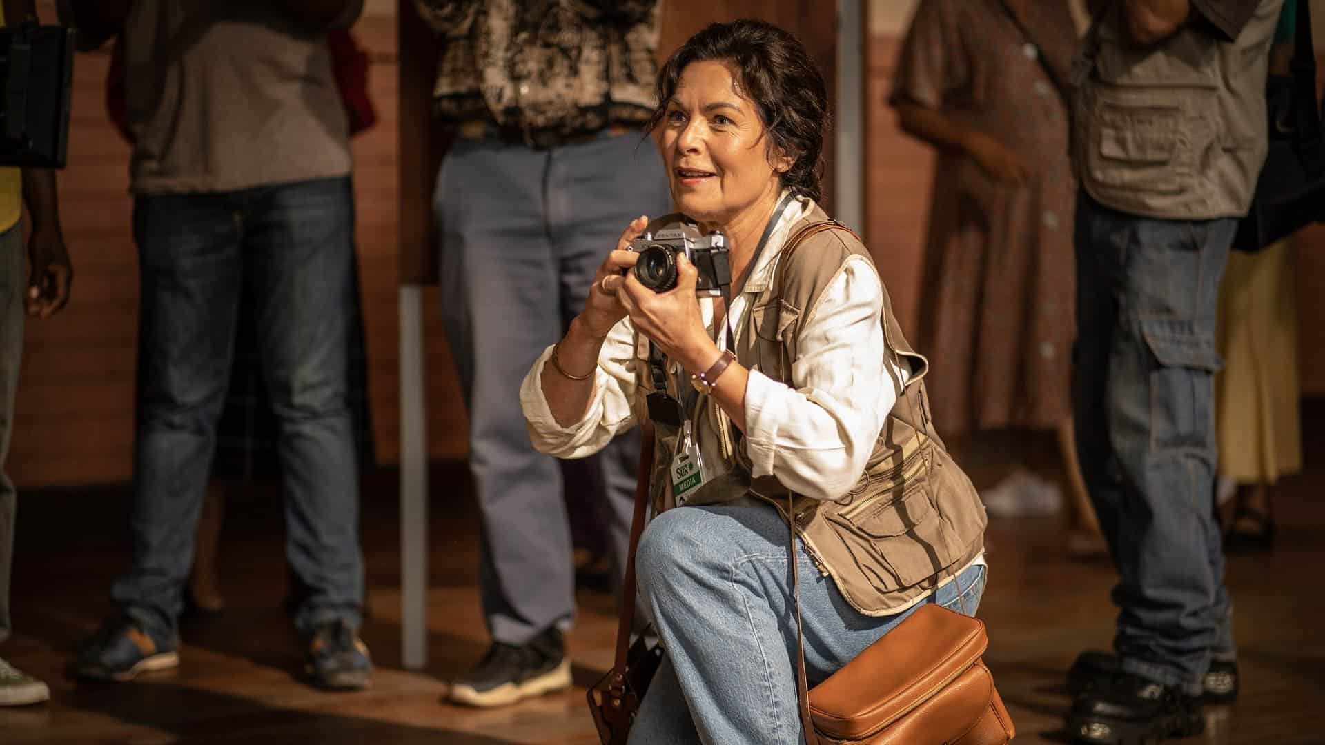 Anna Mart Van Der Merwe Plays Elsa In M Net's REYKA S1.